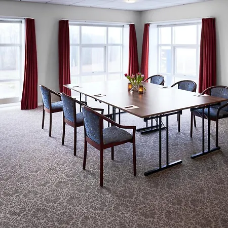 Montra 4* Сабро