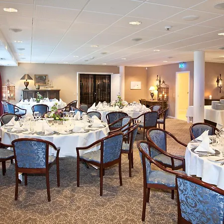 Montra Hotel